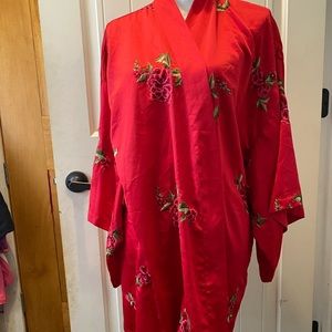 Victoria’s Secret Robe,  Embroidered Flowers- One Size